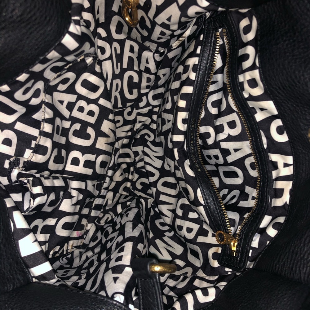 Marc Jacobs Classic Q Fran Bag Red avail as well - Picture 6 of 7